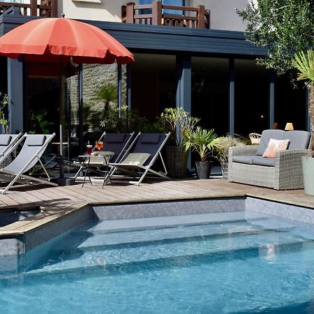 Le Trophee Boutique Hotel Spa- La Loggia Appart'Hotel Deauville Exterior photo